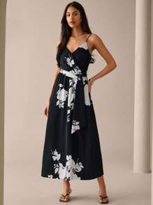 Lilora Vestido largo de tirantes para mujer con estampado floral pequeño, cintura con lazo autoajustable, estilo elegante de fiesta de té de verano, estilo urbano casual y de ocio - Azul Marino - Ver 4