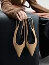 Women Flats