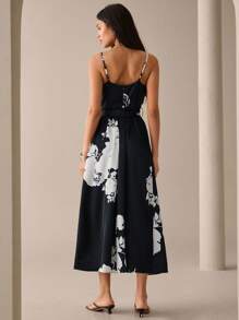 Lilora Vestido largo de tirantes para mujer con estampado floral pequeño, cintura con lazo autoajustable, estilo elegante de fiesta de té de verano, estilo urbano casual y de ocio - Azul Marino - Ver 2