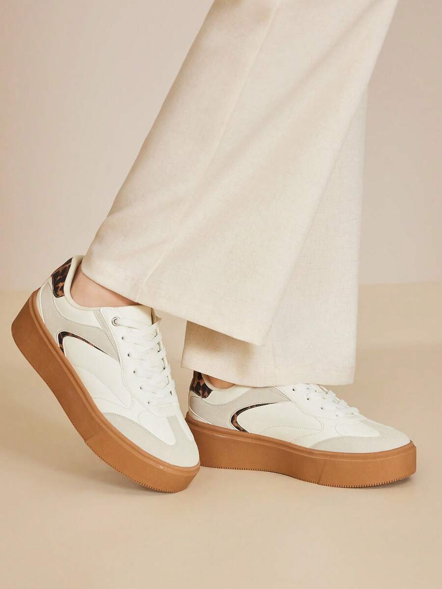 MOTF PREMIUM 女士舒适厚底休闲鞋 - 彩色 - 查看 1