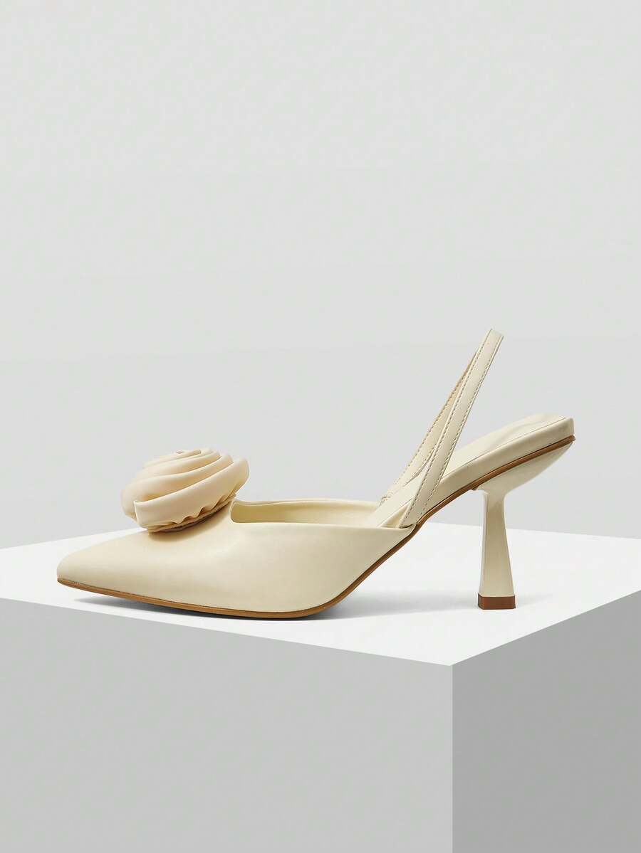 MOTF PREMIUM STEREO FLORAL POINTED TOE HIGH HEEL PUMPS - Beige - View 1