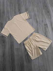 Manfinity Homme 男士字母印花V领短袖休闲T恤和抽绳腰短裤套装