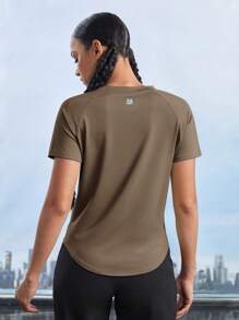 In My Nature 女士户外T恤/上衣，纯色短袖，简约时尚休闲，日常穿着