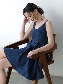 SHEIN EZwear Vestido mini ajustado sin mangas de mezclilla para mujer, conjunto informal de verano azul para mujer, atuendos de graduación para mujer, atuendos de vacaciones para mujer, atuendo de concierto de country, atuendo de concierto para mujer, atuendos de crucero para mujer, estilo de dinero viejo para mujer, atuendos para salir, atuendos de festival para mujer, atuendos de vacaciones para mujer, atuendos de cumpleaños para mujer, lindo conjunto de verano