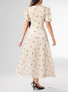 Heiryn Women Ditsy Floral Square Neck Puff Sleeve Dress, Elegant