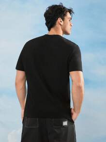 SUPERMAN 2025 男士休闲街头卡通英雄与字母图案黑色短袖 T 恤，夏季图案 T 恤男士图案 T 恤男士黑色图案 T 恤