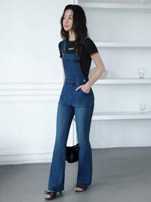 SHEIN EZwear Women's Denim Bib Overalls And Jumpsuit, Casual Stretchy Slim-Fit Flared Leg Bib Pants, Blue Summer Outfits For Women, Graduation Outfits For Women, Vacation Outfits Women, Country Concert Outfit, Concert Outfit Women, Cruise Outfits Women, Old Money Style Women, Going Out Outfits, Festival Outfits For Women, Vacation Outfits Women, Birthday Outfits For Women, Cute Summer Outfit