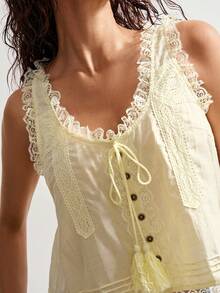 Bohemela 平纹梭织撞色蕾丝边短款宽松女式背心 - 芥末黃 - 查看 4