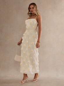 Glamine 女士露背可调节肩带浪漫刺绣花卉连衣裙 - 香檳色 - 查看 3