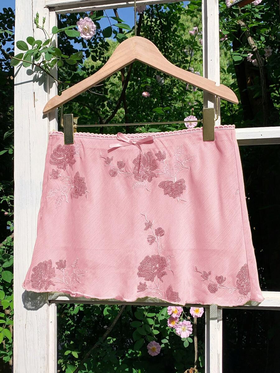 SHEIN Comfortcana Váy mini lưới hồng giản dị và trang trí sequin cho nữ - Hồng - Xem 1
