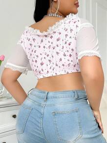 SHEIN Plus Size Women Non-Wired Ditsy Floral Colorblock Short Sleeve Bralette - Pink - View 2