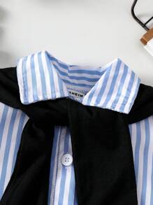 Souflis Souflis 嬰兒男童夏季休閒條紋爬服連披肩