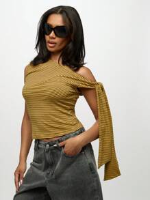 SUMWON WOMEN 条纹单肩个性上衣不对称长款荷叶边时尚设计休闲日夏季秋季时尚简约都市生活方式 - 黃色 - 查看 4