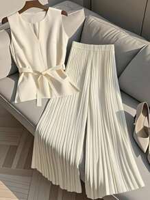 Franclia 女式休闲松紧腰背心，V 领和褶皱抽绳直筒裤套装