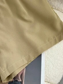 SHEIN Quần short xếp ly đơn sắc thoải mái đa năng cho nữ - Màu Khaki - Xem 5