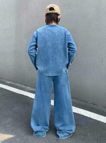 SHEIN 青少年男孩时尚休闲 Y2K 复古酷炫街头返校大学两件套，蓝色针织牛仔宽松长袖T恤搭配舒适宽松阔腿牛仔裤，适合儿童日常穿着，柔软舒适，也适合儿童秋冬季返校、返校节、锐舞派对、音乐节和海滩等场合，街头风校园服饰。 - 藍色 - 查看 2