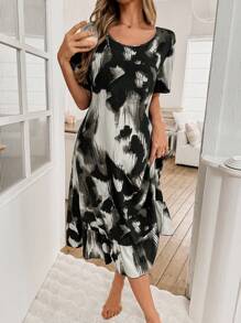 SHEIN 女士休闲宽松水墨扎染印花圆领短袖中长睡袍，Moo Moo 睡裙 - 彩色 - 查看 6