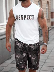 Manfinity Homme 大码男士字母印花圆领背心和迷彩短裤休闲套装，夏季