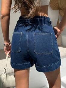 Short mini avec ceinture à la taille papier