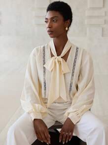 SHEIN Privé Women's Fashionable Lace Patchwork Hollow Faux Pearl Button Lantern Sleeve Shirt With Tie Collar Fall Cloth For Women