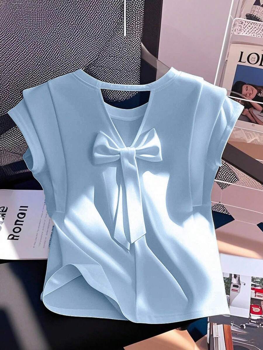 SHEIN Clasi Camiseta minimalista de unicolor para mujer con decoración de lazo