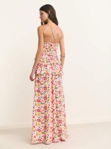 Nöista فستان ماكسي مزهر مع حمالات رفيعة، جسم مكشكش على طبقات، وخصر مناسب. قماش خفيف الوزن، مثالي للصيف، ملابس الشاطئ، حفلات الحدائق، أسلوب البوهيمي، أو المظهر الأنثوي الكاجوال - متعدد الألوان - مشاهدة 2