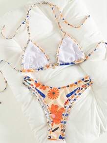 Swim Vcay 2件套针织节日派对和沙滩数码印花金属点缀无线性感优雅夏季女式比基尼泳装 - 彩色 - 查看 2