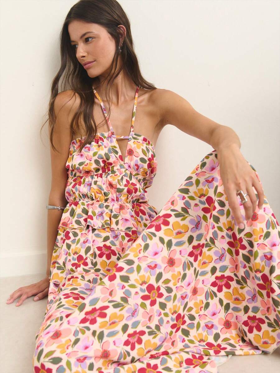 Nöista فستان ماكسي مزهر مع حمالات رفيعة، جسم مكشكش على طبقات، وخصر مناسب. قماش خفيف الوزن، مثالي للصيف، ملابس الشاطئ، حفلات الحدائق، أسلوب البوهيمي، أو المظهر الأنثوي الكاجوال - متعدد الألوان - مشاهدة 1