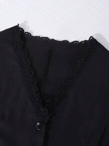 SHEIN 2件套青少年女孩裝：修身不對稱V領刺繡荷葉邊無袖上衣 & 純色高腰百褶裙，適合優雅青少年女孩 - 黑色 - 查看 9