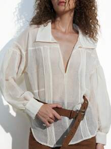 Aveloria Affinna Textured Linen-Like Sheer Pleated Lantern Sleeve Deep-V Neck Blouse, Casual And Versatile