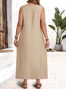 EMERY ROSE Vestido Casual de Regata com Decote Redondo e Dois Bolsos em Cor Sólida para Mulheres Plus Size