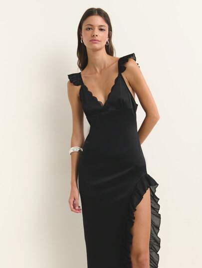 Nöista 合身的超长廓形，光滑弹力面料，扇形 V 领，荷叶边侧开衩；轻盈透气；完美的女性海滩装和休闲骄傲庆祝装扮；多功能机场装。