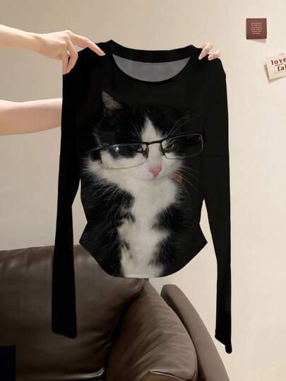 SHEIN เสื้อยืดแขนยาวแบบเหมาะสำหรับใส่ในฤดูใบไม้ผลิและใบไม้ร่วงสไตล์ชิวๆ พิมพ์แมว สำหรับผู้หญิง