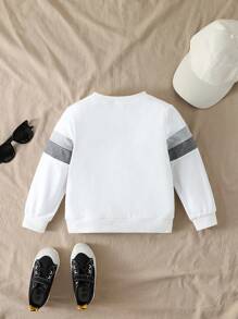 Genkimix Kids 1pc Young Boy Casual Sporty Streetwear Cute & Cool Dinosaur Print Color Block Sweatshirt, Suitable For Daily Wear, School, Outings, Sports, Spring/Summer, Providing Multiple Matching Options And Versatility For Boys. The Overall Design Is Minimalist And Elegant, Comfortable And Fashionable To Wear. This Will Be A Practical And Stylish Choice In The Wardrobe Of Young Boys Fall Winter