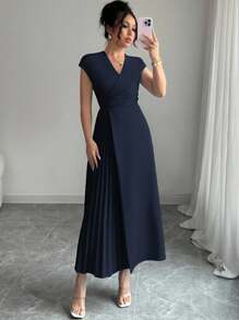 Elenzga 女士优雅简约 V 领褶饰腰部喇叭下摆落肩长裙，适合通勤、办公室、休闲、度假、下午茶，纯色 - 藏蓝色 - 查看 5