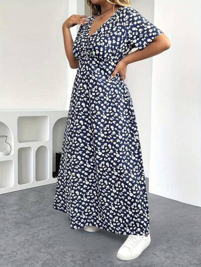 EMERY ROSE Plus Size Unique Floral, Fashionable Sexy V-Neck Polka Dot Short Sleeve Dress, Bohemian Dress