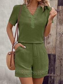 EMERY ROSE 2pcs/Set Women's Vacation Casual Solid Color Lace Patchwork Shirt & Shorts Set