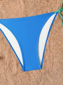 Swim Basics Conjunto de bikini playero de verano para mujer con corte halter y nudo, en estilo colorblock y sexy