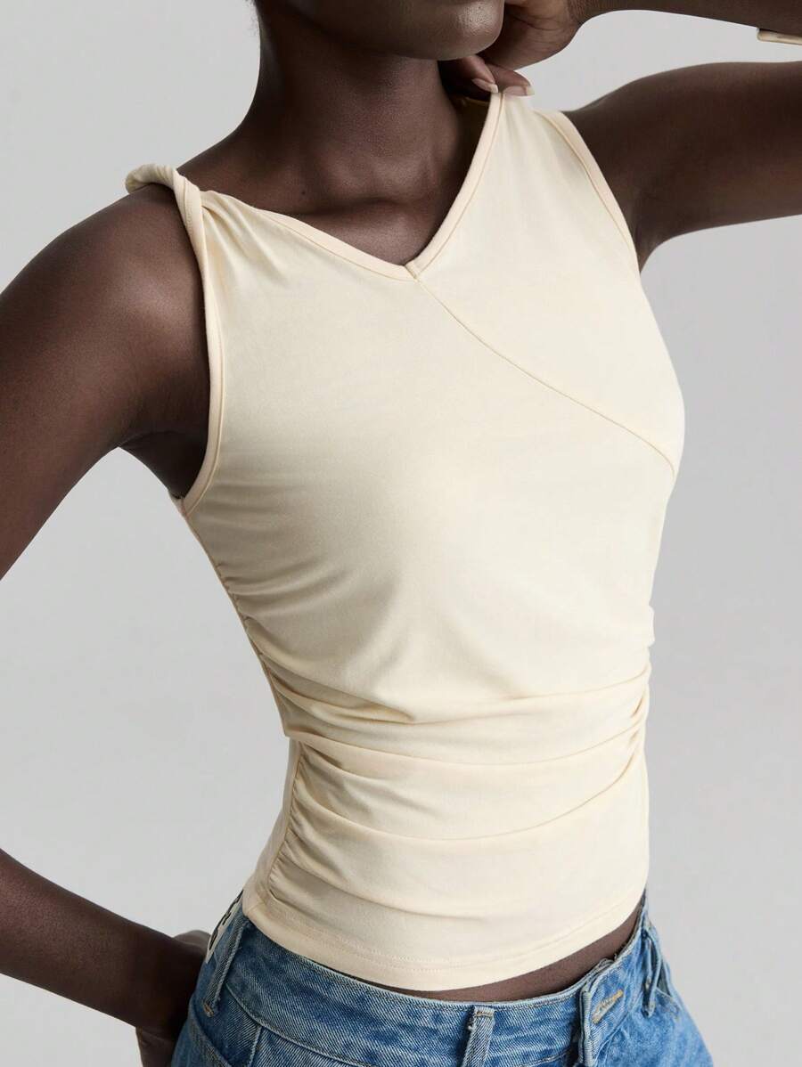 Ontre 女士米黄色无袖上衣，适合夏季穿着，V领设计，时尚舒适。 - 黃色 - 查看 1