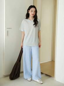 舒適寬鬆灰色T恤與泡泡格紋長褲居家套裝，適合嬌小青少年女孩 - 淺灰色 - 查看 3
