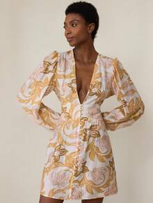 Aveloria Modichic 优雅度假装单扣竹节结装饰白色底色蓝色花朵印花长袖深 V 领修身女式短裙 - 黃色 - 查看 5