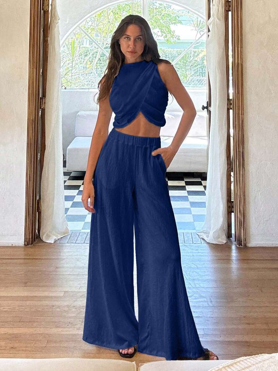 Cloudara Sencillez elegante: Conjunto de top corto drapeado de cuello redondo y Bottom a juego