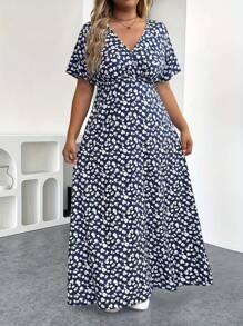 EMERY ROSE Plus Size Unique Floral, Fashionable Sexy V-Neck Polka Dot Short Sleeve Dress, Bohemian Dress - Blue and White - View 7