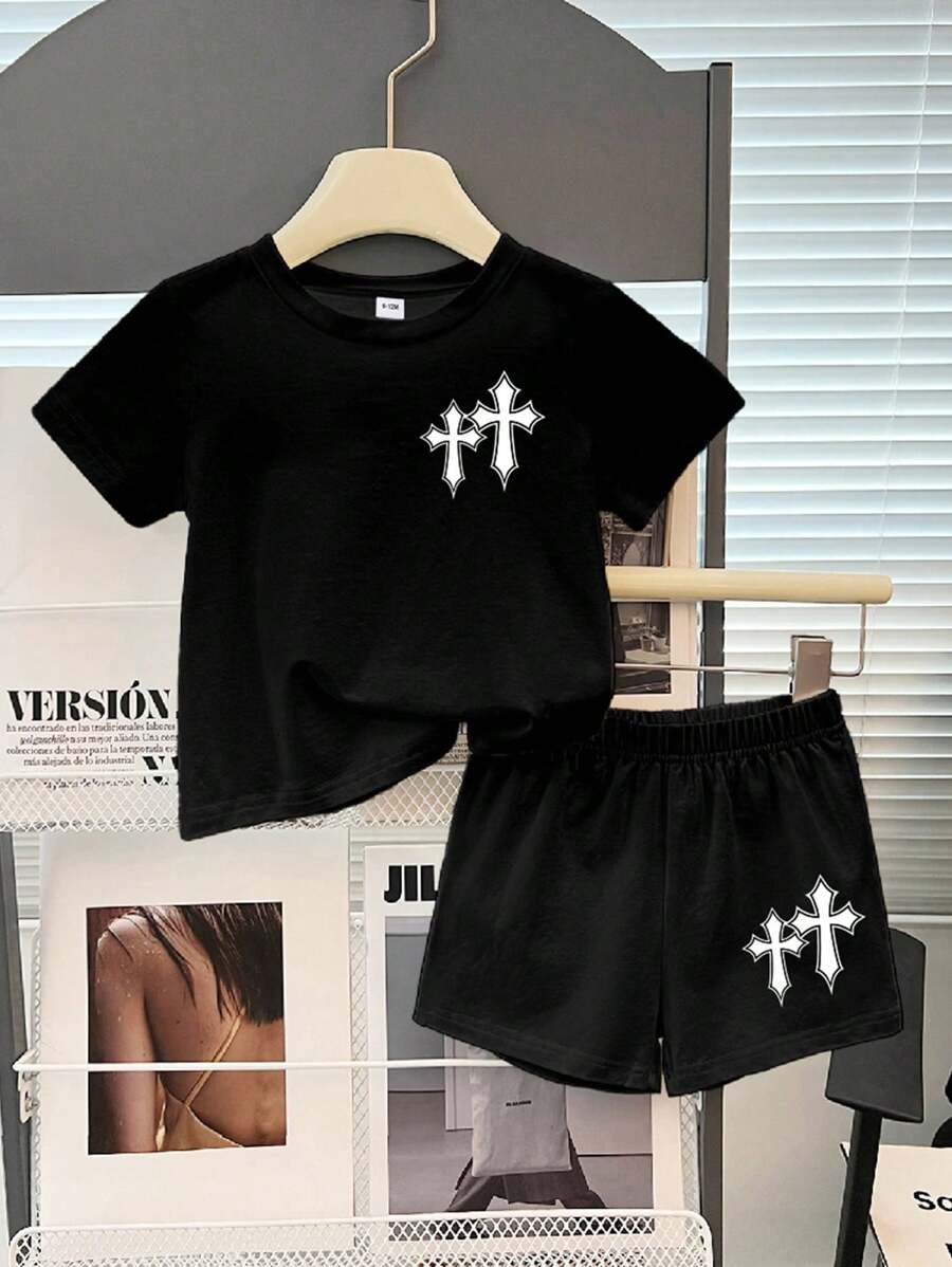 1 套男婴休闲十字印花短袖 T 恤和短裤套装,适合夏季户外穿着 - 黑色 - 查看 1
