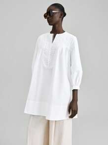 Ontre Vestido casual y elegante de mujer con cuello en V, mangas farol, ribete de volantes. Vestido minimalista y elegante color blanco corte evasé