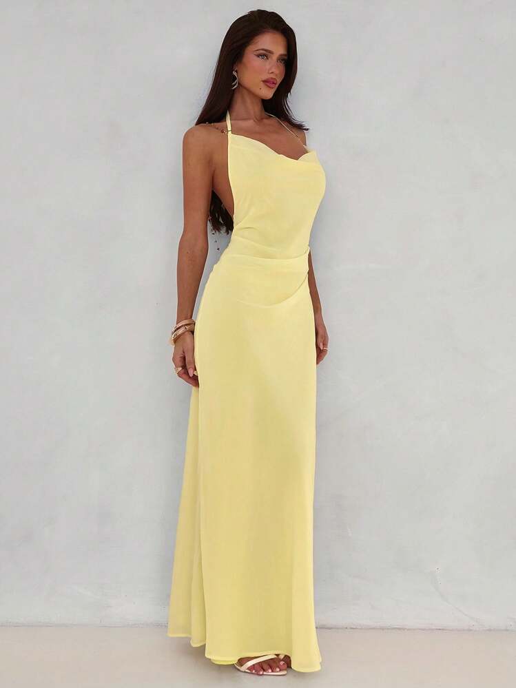 Aloruh Robe longue moulante élégante et sexy pour femme, col bénitier, dos nu, avec chaîne perlée. Couleur: Safran Jaune - Jaune clair - Voir 3