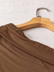 INAWLY 休闲通勤高弹力纯棕色褶肩上衣和白色松紧腰裤两件套