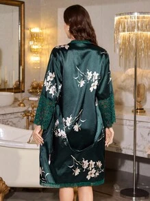 SHEIN Lace Patchwork Floral Print Satin Camisole Dress & Robe Set Silk Robe Set Lingerie Set With Robe 3pc Pajama Set Green Night Gown With Robe Lace Pajama Set, Fall Clothes - Green - View 2