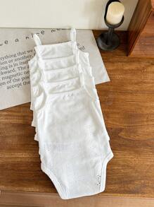 SHEIN LMoss Kids LMoss 5件套新生女宝宝可爱纯色针织无袖连体衣，夏季白色连体衣，新生儿白色套装，白色新生儿连体衣，白色婴儿连体衣，新生儿荷叶边连体衣 - 白色 - 查看 2