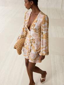 Aveloria Modichic 优雅度假装单扣竹节结装饰白色底色蓝色花朵印花长袖深 V 领修身女式短裙 - 黃色 - 查看 2